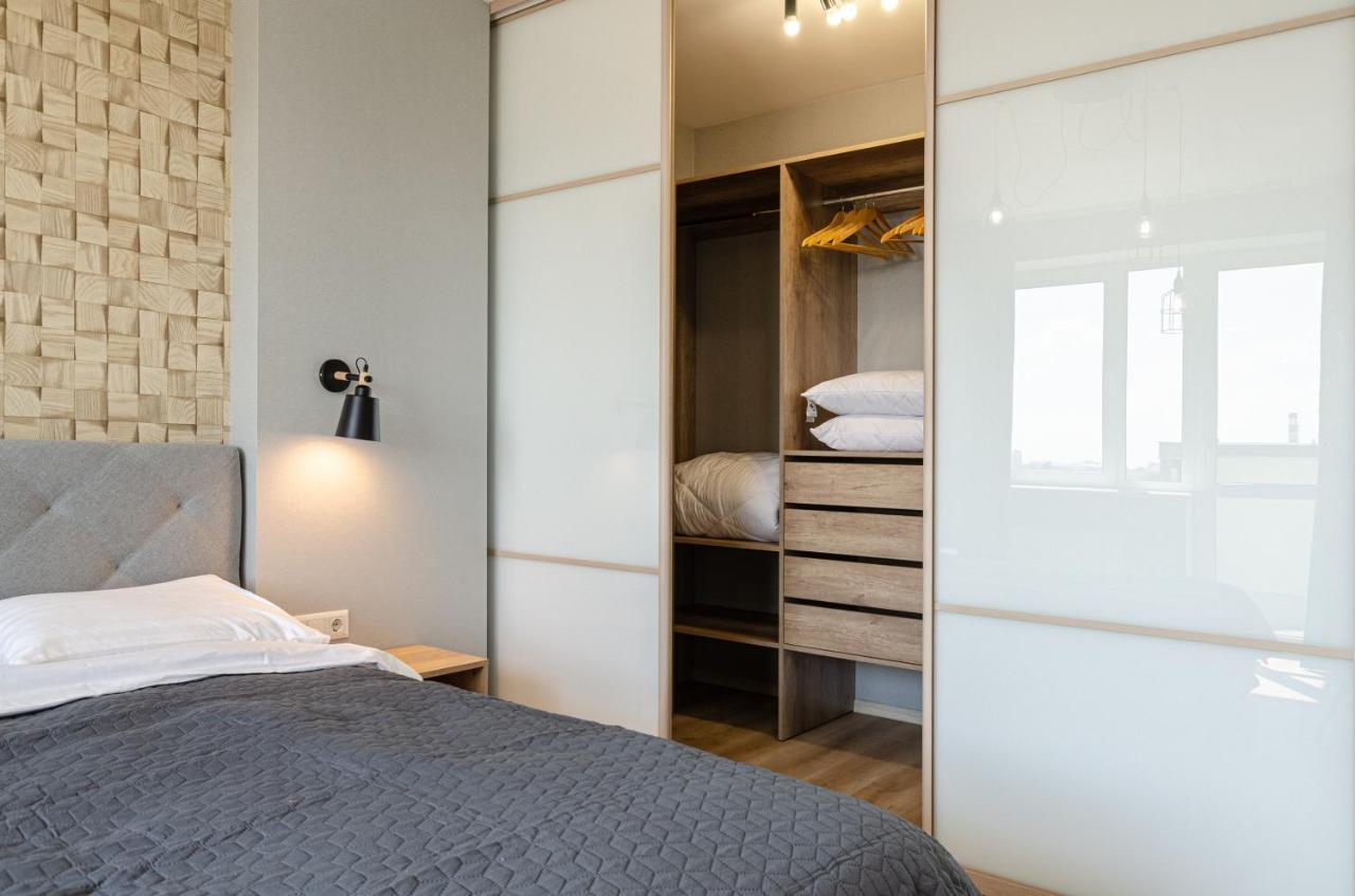 Petrovdom 5-25 In Cozy Apartment In Residential Complex "Beresteiskyi" Kijów Zewnętrze zdjęcie